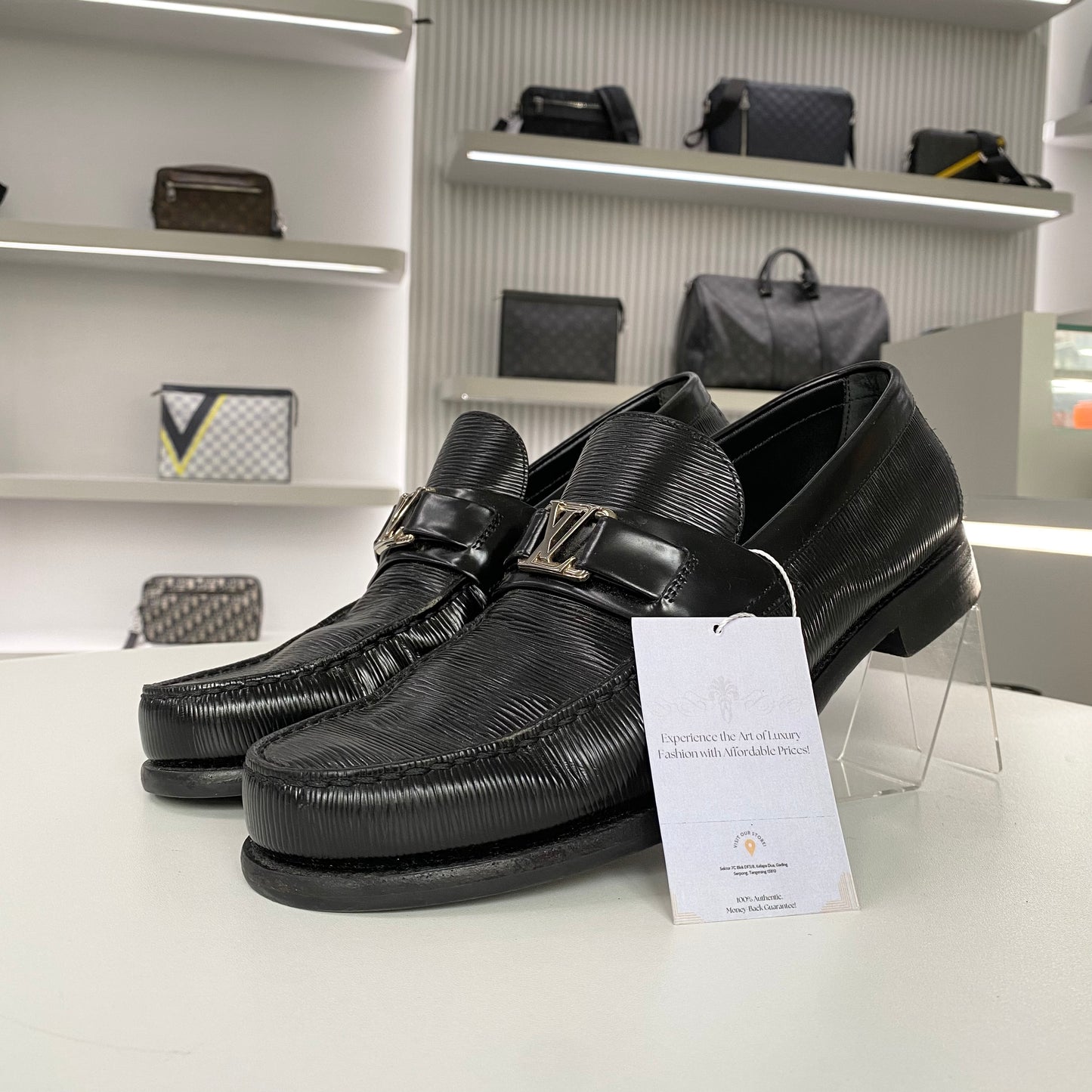 LOUIS VUITTON MAJOR EPI LEATHER LOAFERS BLACK