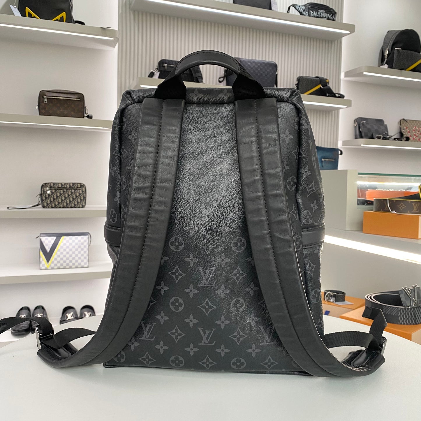 LOUIS VUITTON DISCOVERY PM BACKPACK