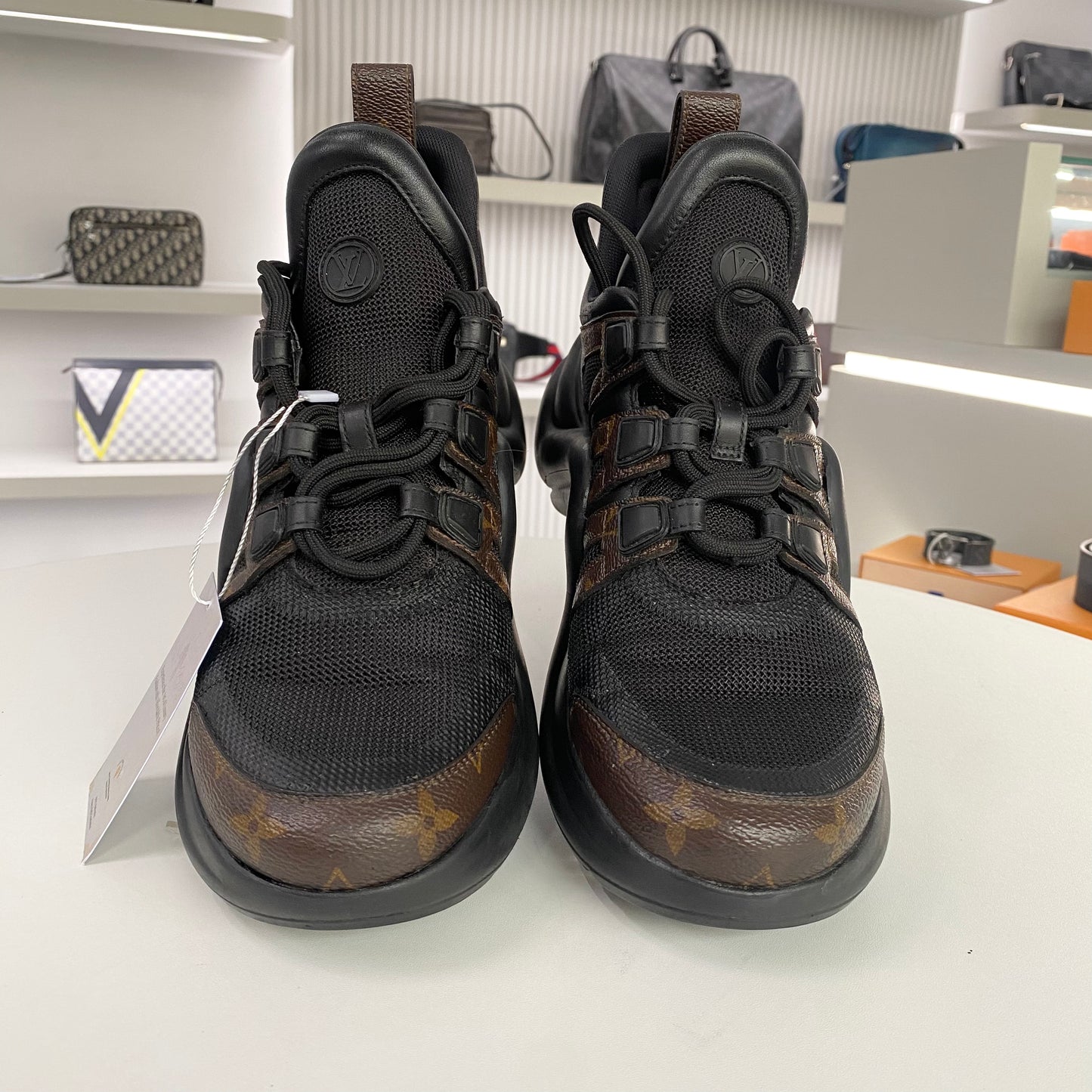 LOUIS VUITTON ARCHLIGHT SNEAKERS BROWN
