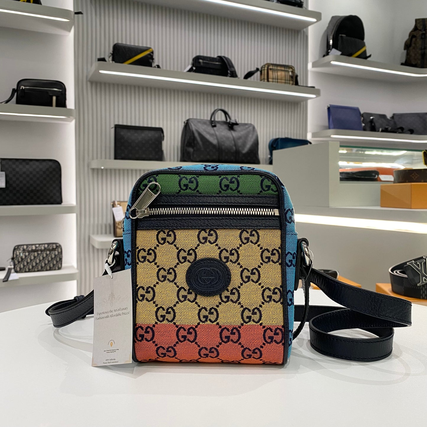 GUCCI GG SUPREME MULTICOLOR CROSS BODY BAGS