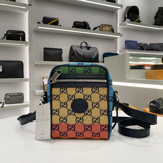 GUCCI GG SUPREME MULTICOLOR CROSS BODY BAGS