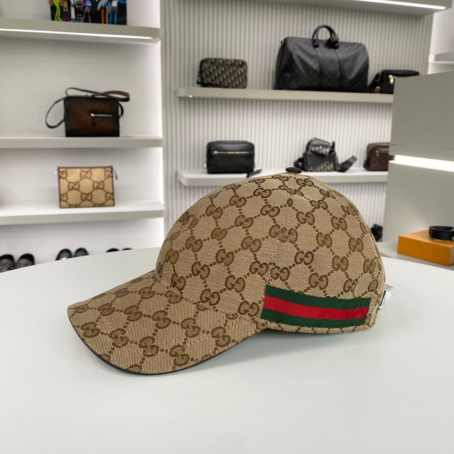 GUCCI GG SUPREME BASEBALL CAP BROWN