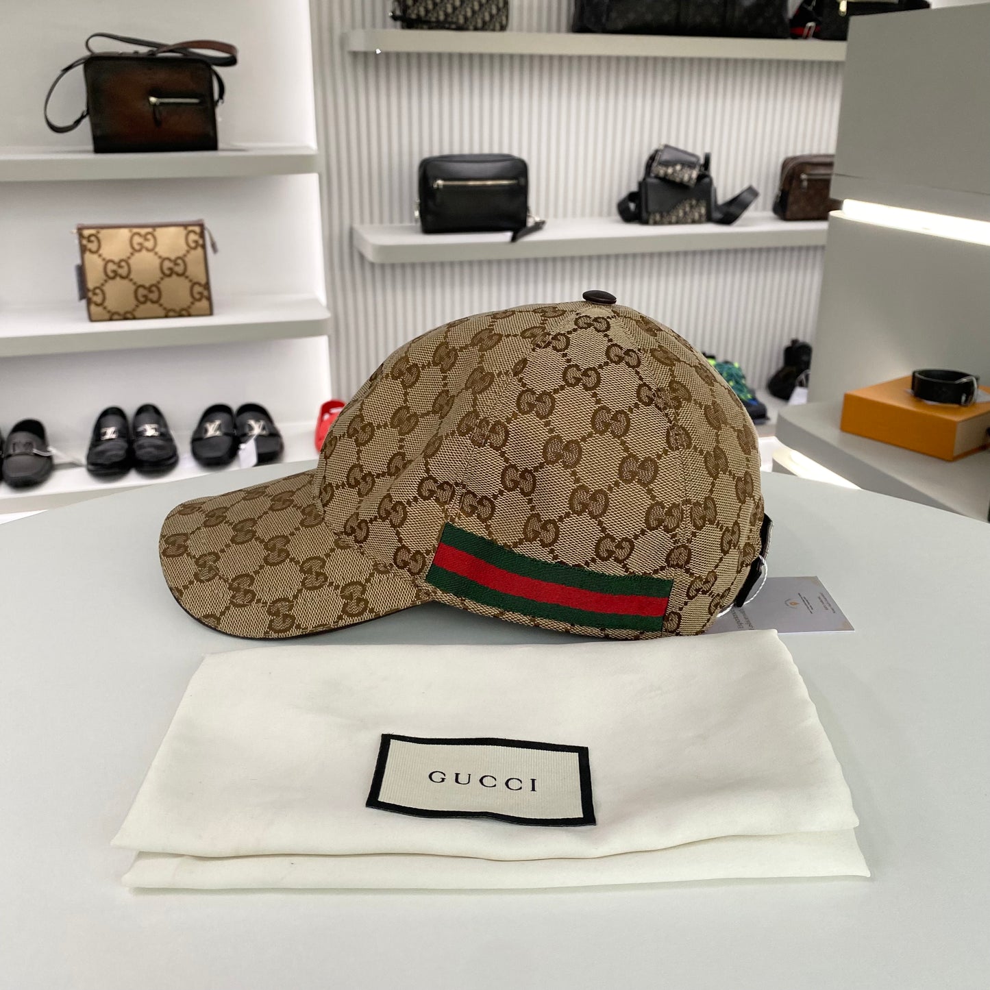 GUCCI GG SUPREME BASEBALL CAP BROWN