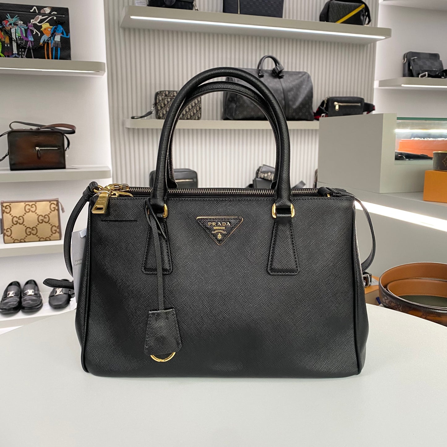 PRADA SAFFIANO HAND BAG BLACK