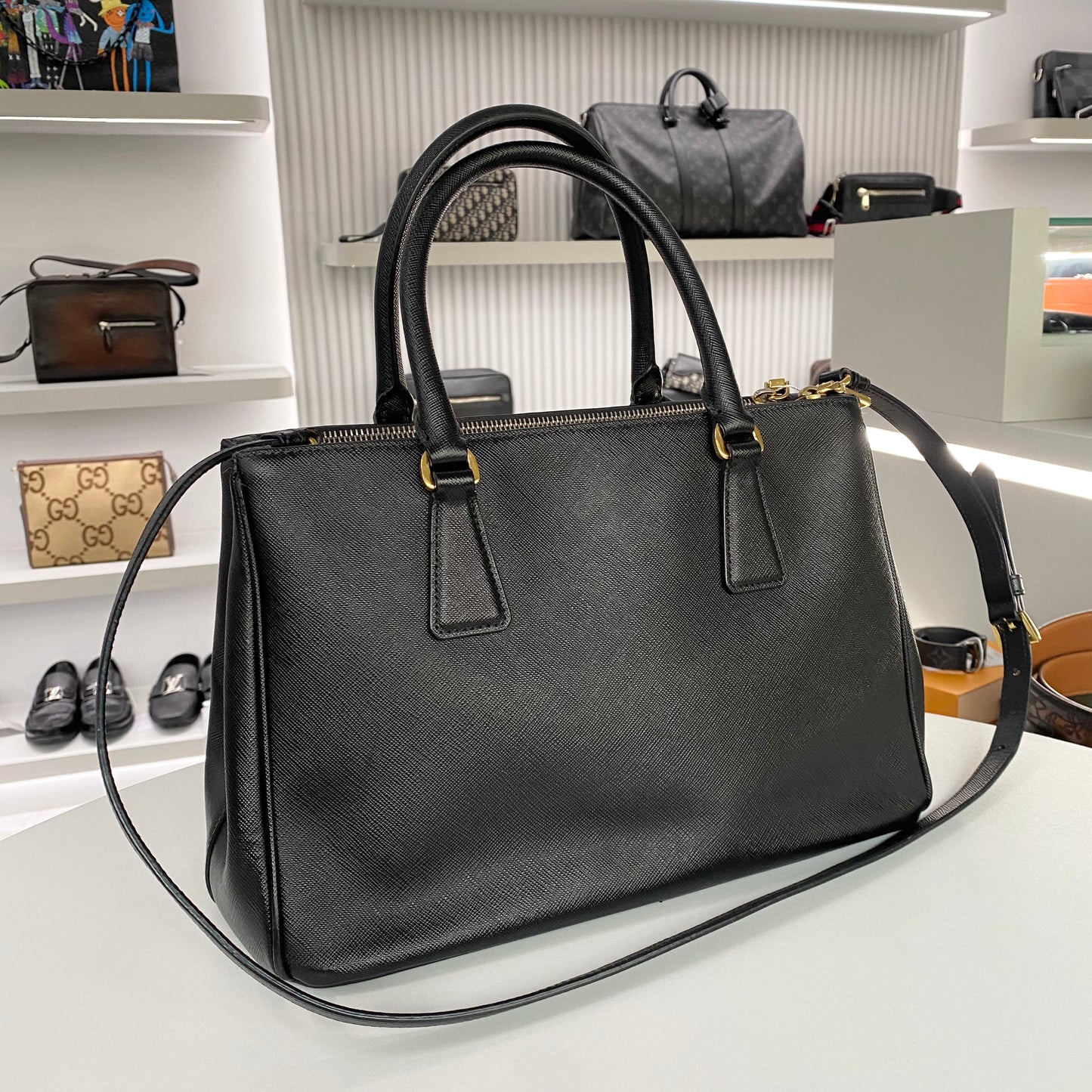 PRADA SAFFIANO HAND BAG BLACK