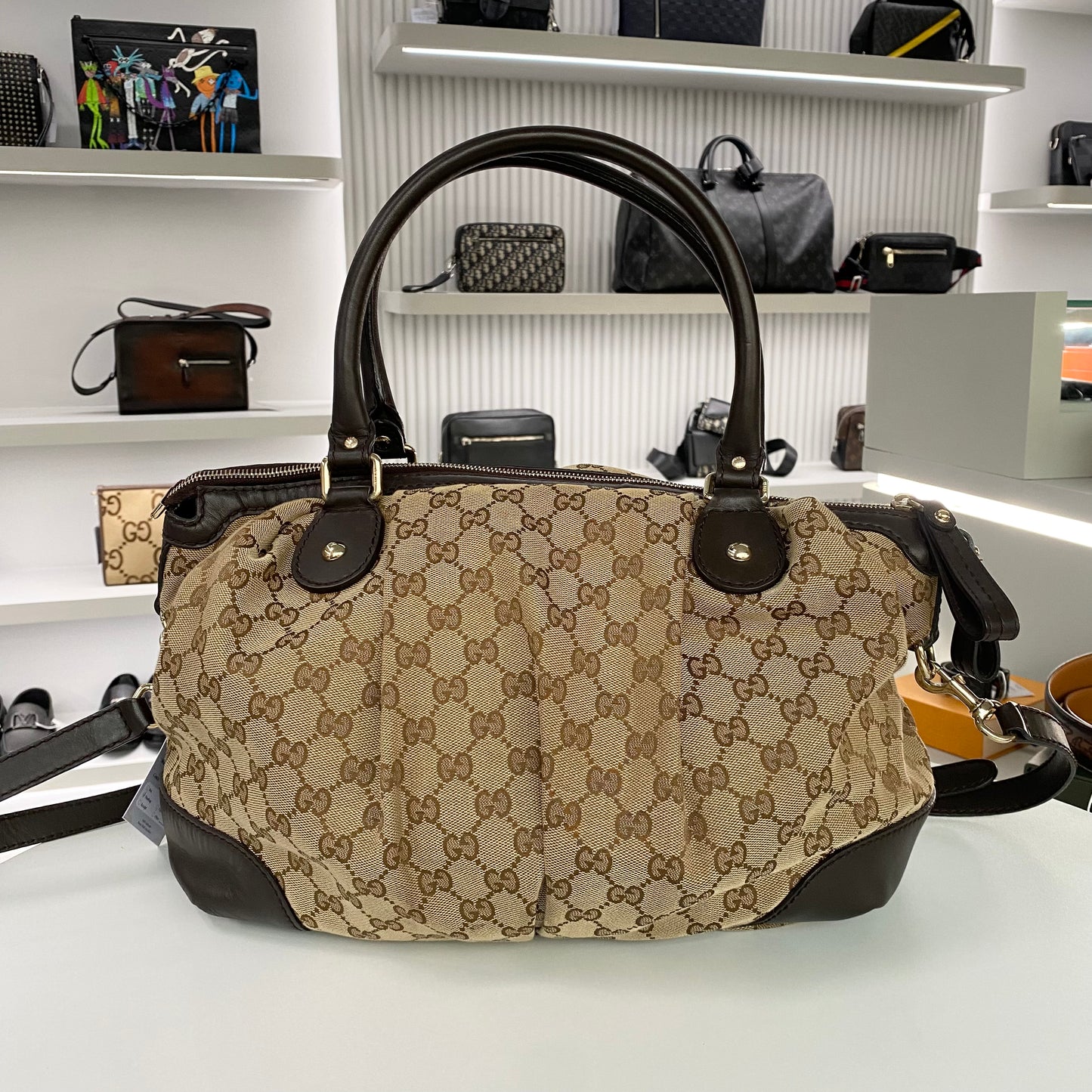 GUCCI GG SUPREME HAND BAG BROWN