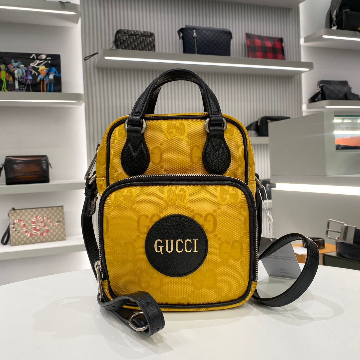 GUCCI GG SUPREME YELLOW SLINGBAG