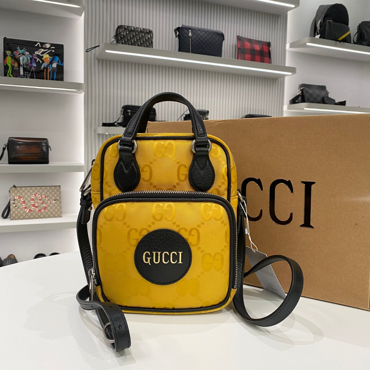 GUCCI GG SUPREME YELLOW SLINGBAG