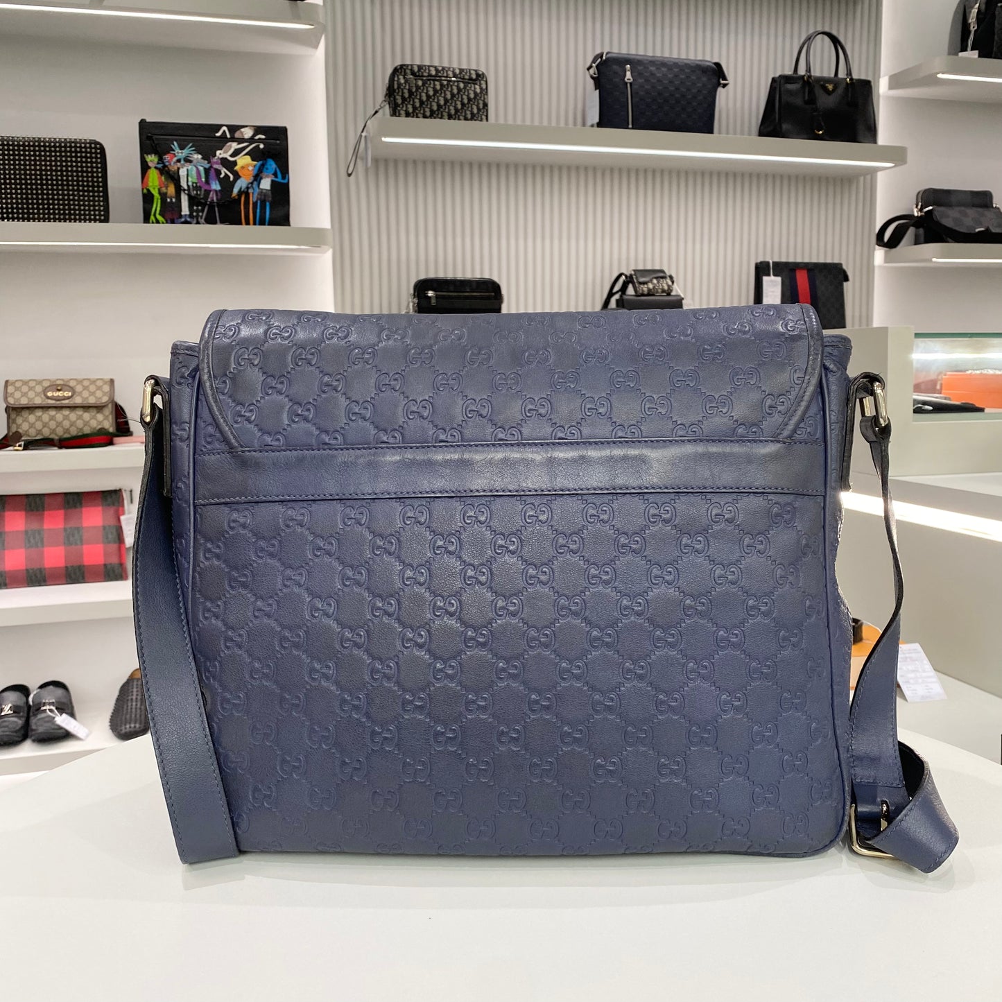 GUCCI GG MICROGUCCISSIMA MESSENGER BAG NAVY