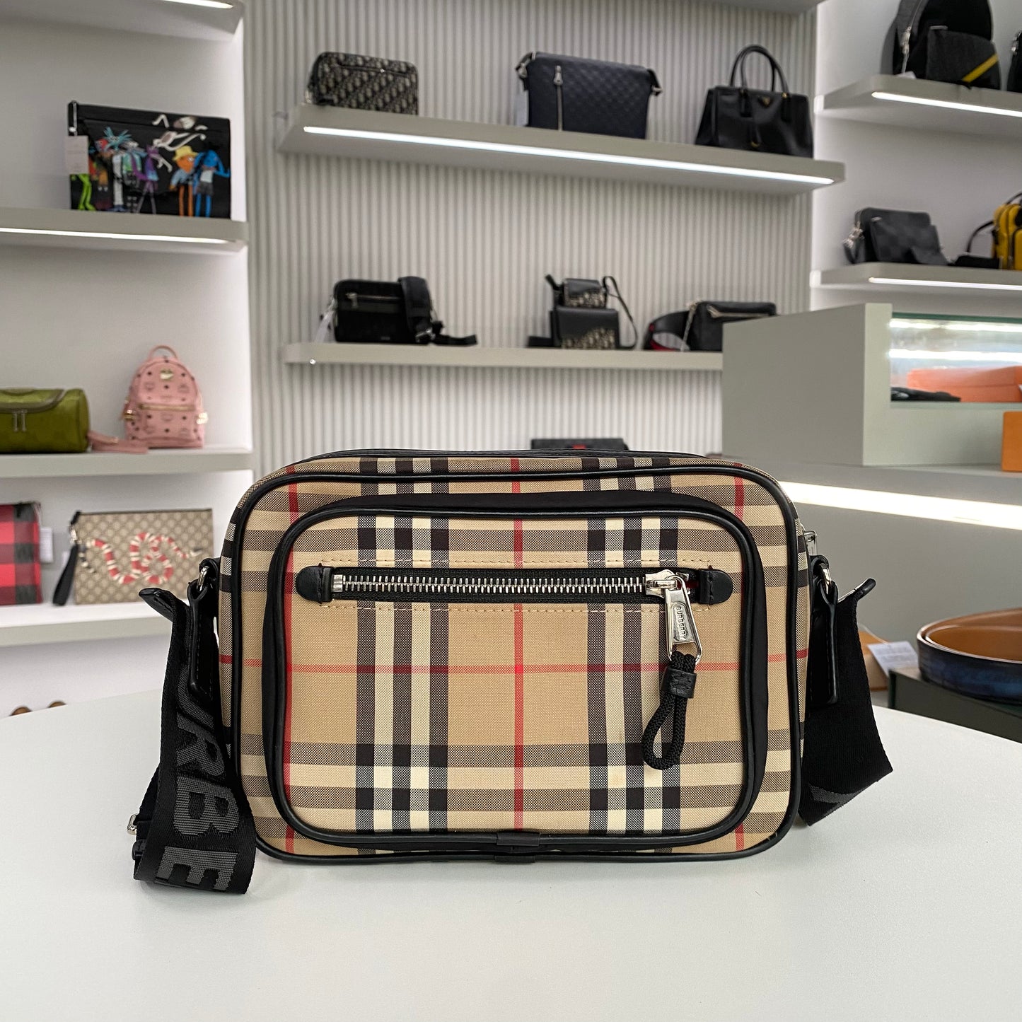 BURBERRY CHECK FLANEL SLINGBAG