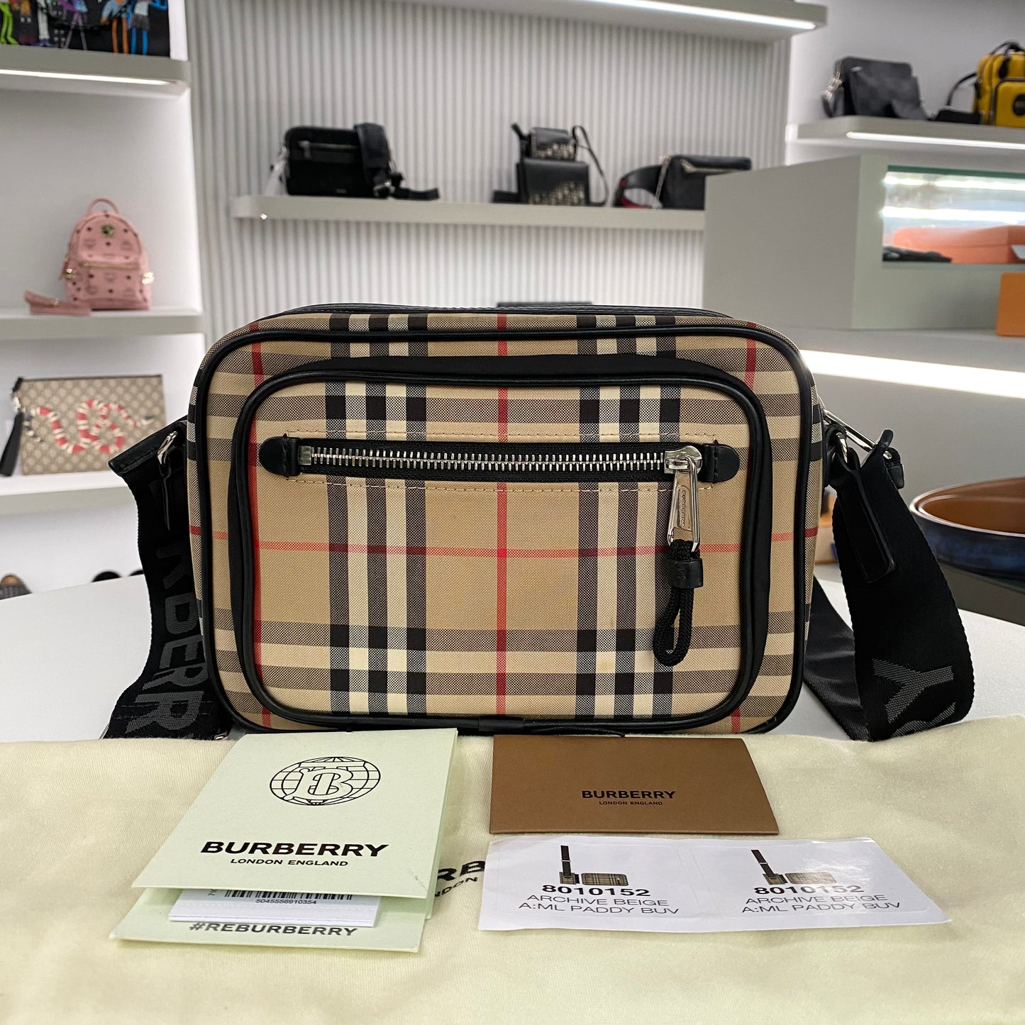 BURBERRY CHECK FLANEL SLINGBAG