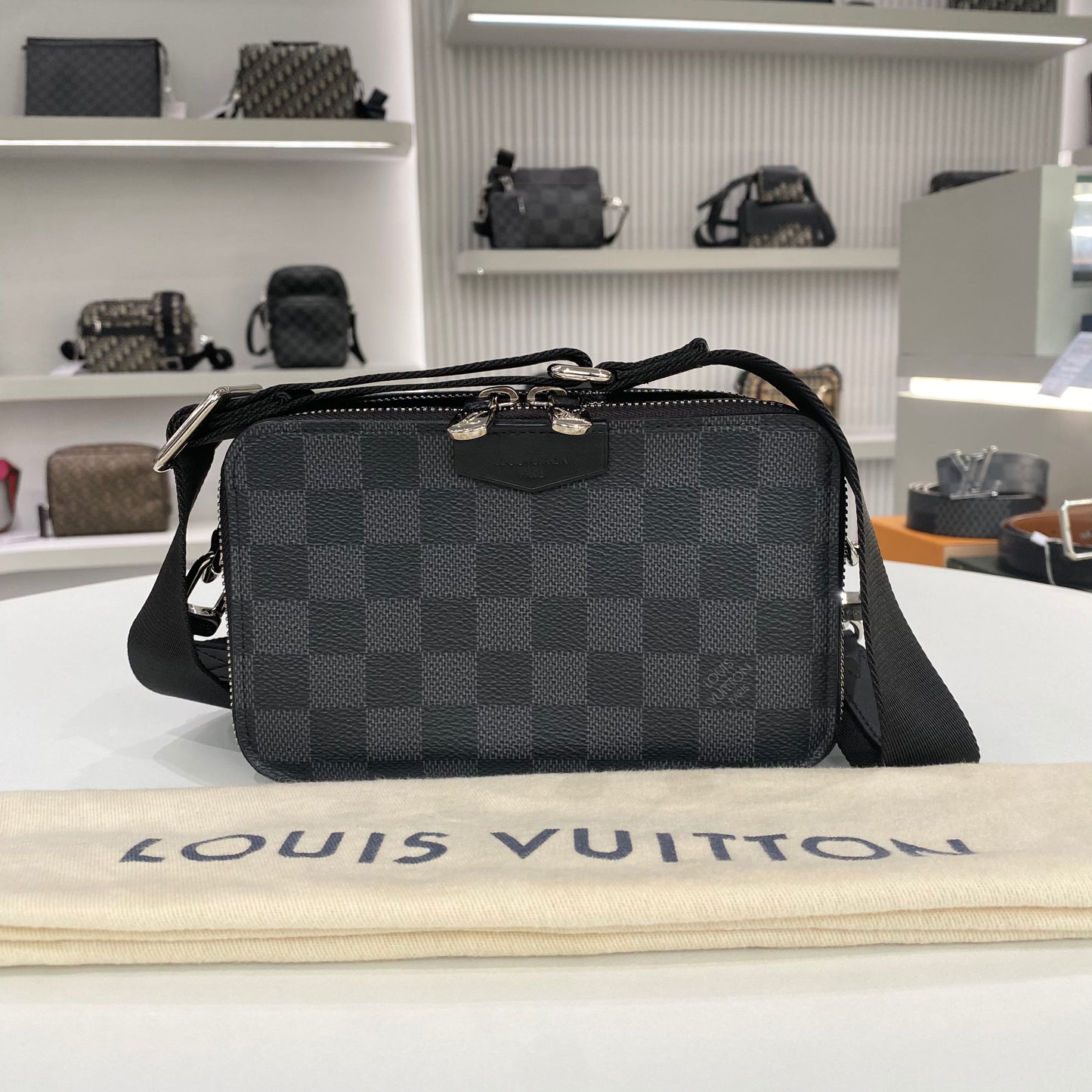 LOUIS VUITTON DAMIER ALPHA CROSS BODY BAGS BLACK